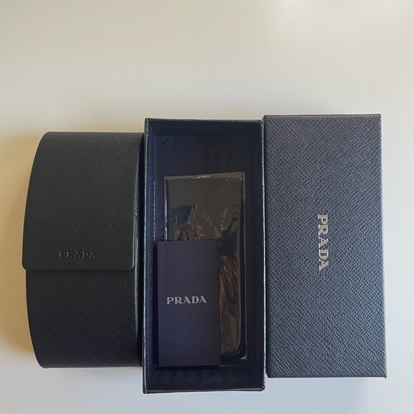 NEW AUTHENTIC PRADA SUNGLASSES. Never been worn. FULL package included. - Picture 8 of 9
